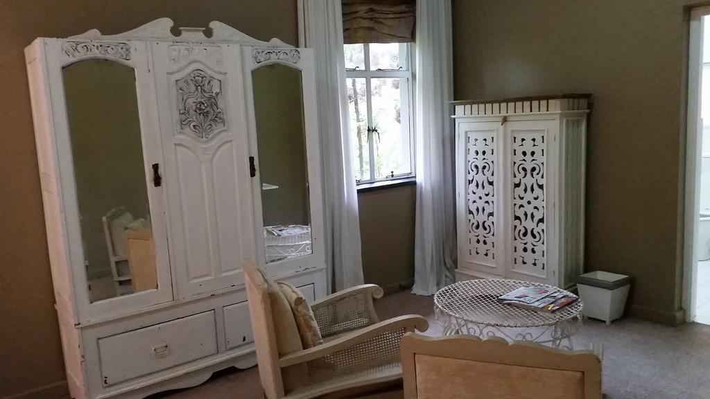Simondium'S Country Lodge Стая снимка